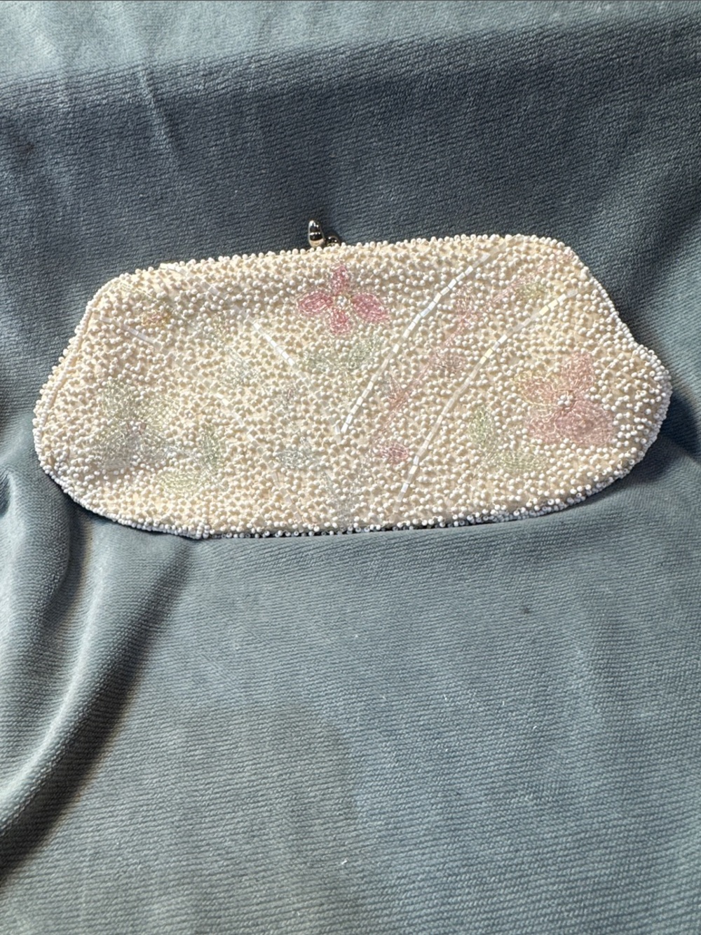 Richere Hand Beaded Floral Clutch - White with Pink Accents Japan